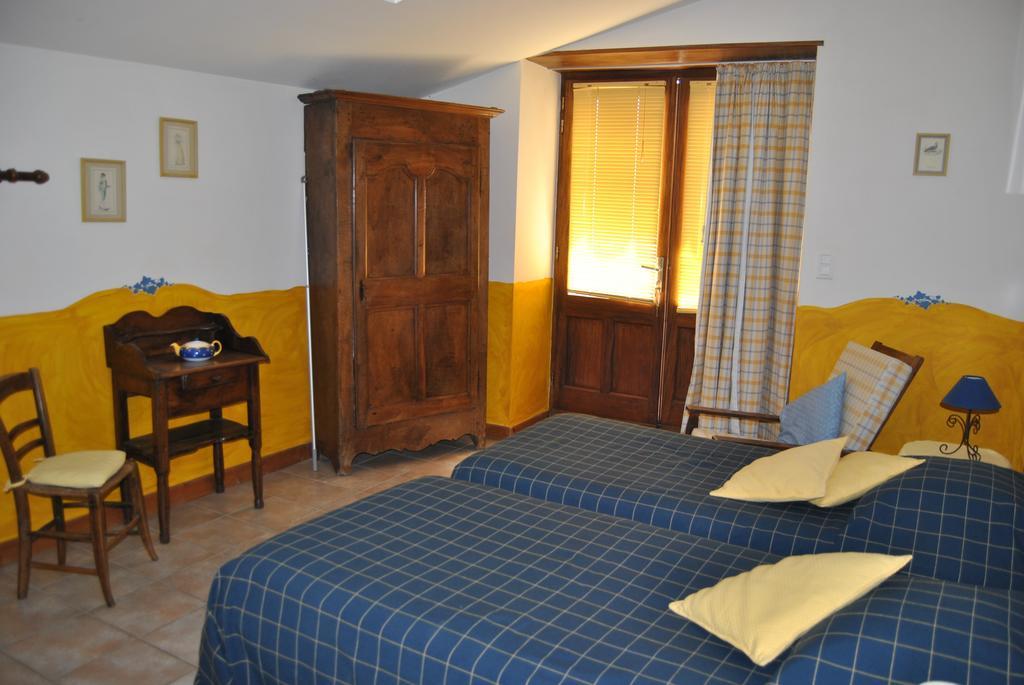 Chambre D'Hotes Les Junchas Bourdeaux Zimmer foto